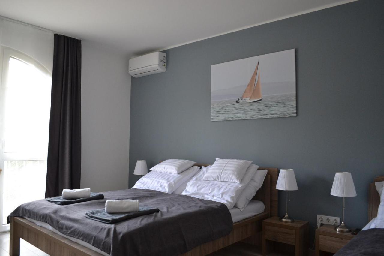דברצן Fonix Design Rooms מראה חיצוני תמונה