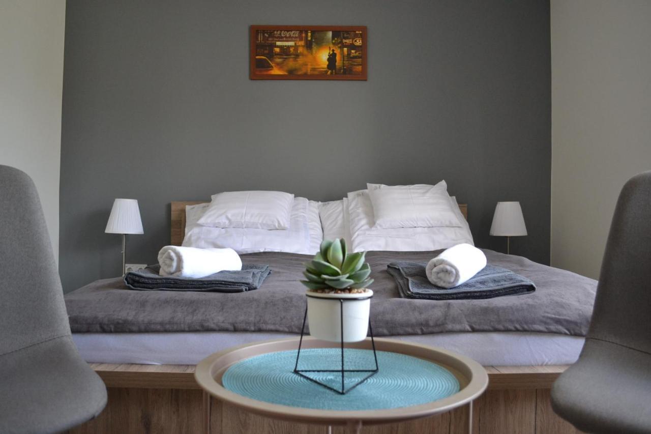 דברצן Fonix Design Rooms מראה חיצוני תמונה