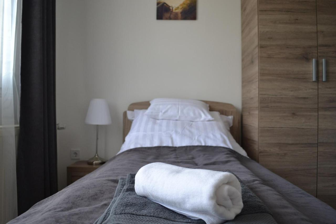 דברצן Fonix Design Rooms מראה חיצוני תמונה