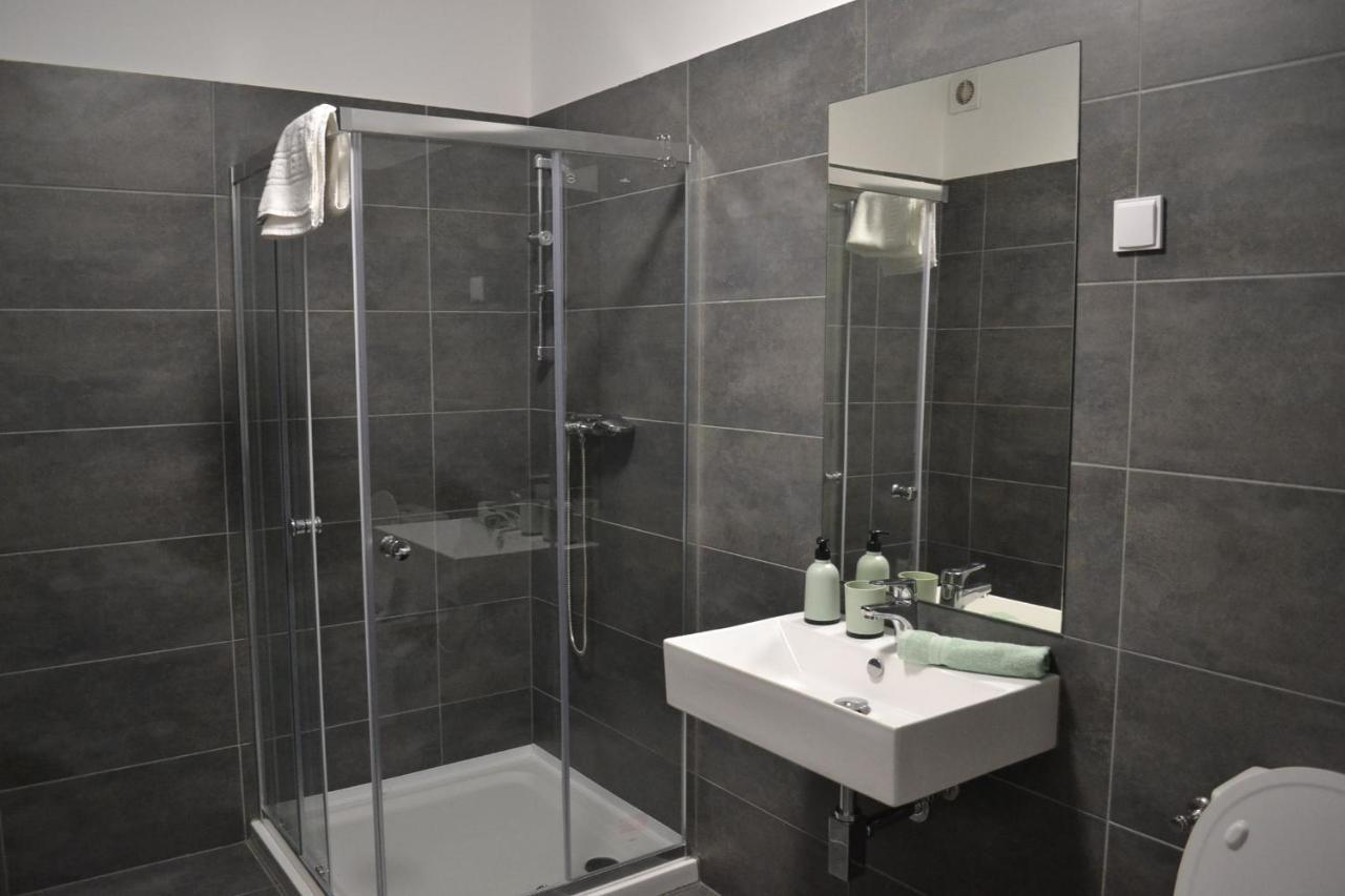 דברצן Fonix Design Rooms מראה חיצוני תמונה