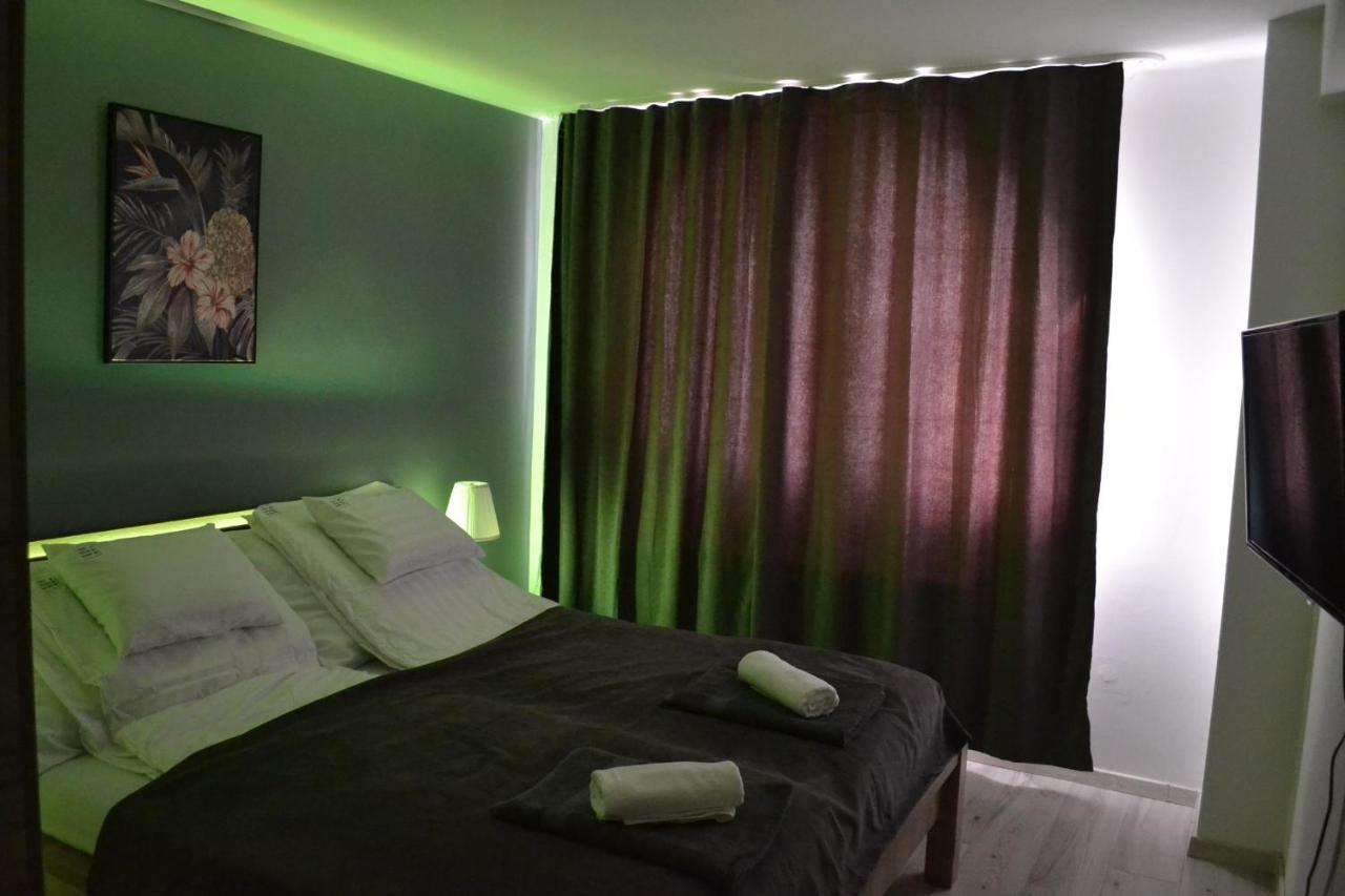 דברצן Fonix Design Rooms מראה חיצוני תמונה
